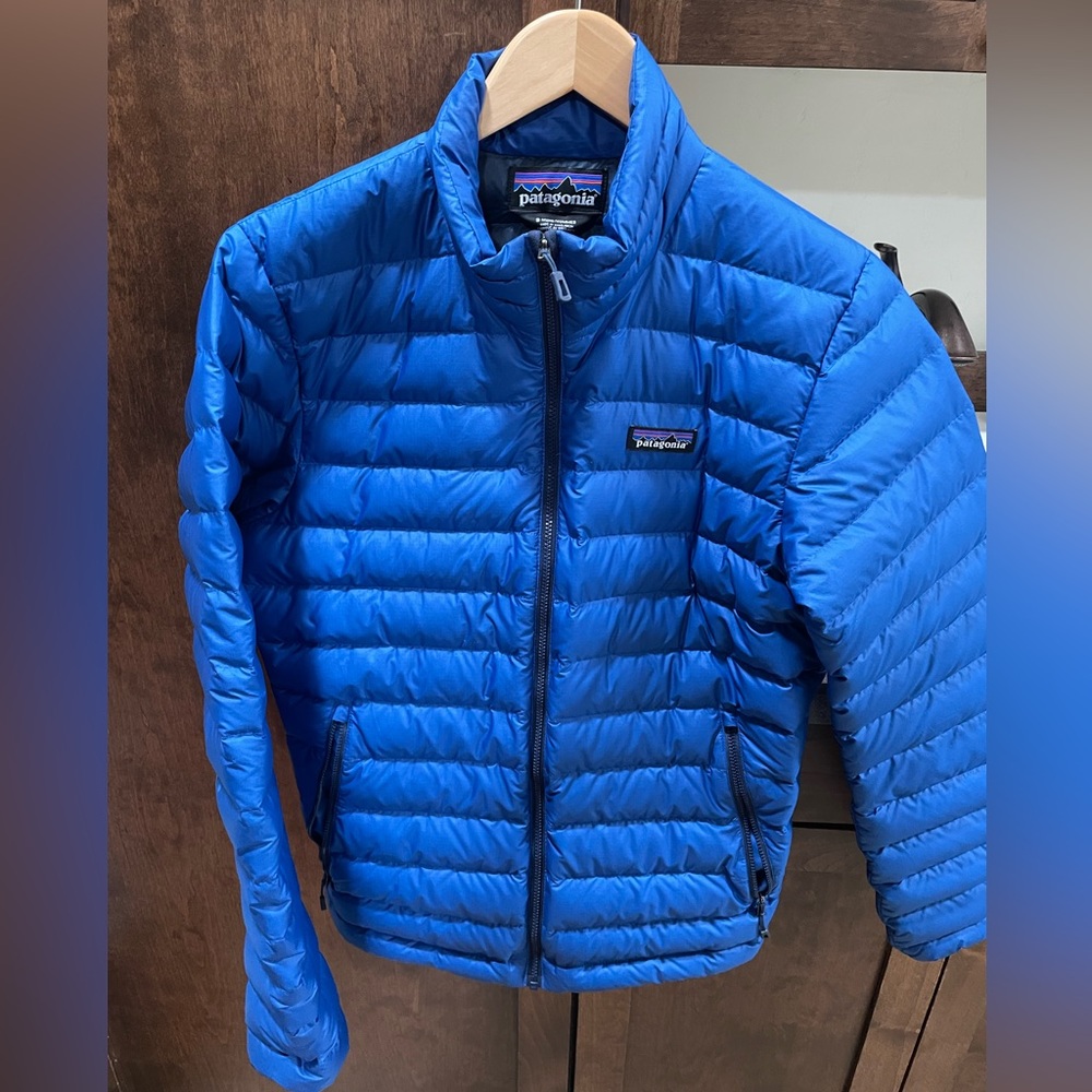 Patagonia Mens Down Sweater Jacket- small